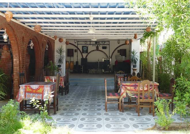El gezira garden hotel