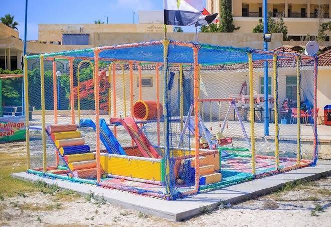 Plan b al montazah hotel