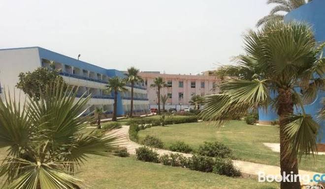 Noras beach hotel