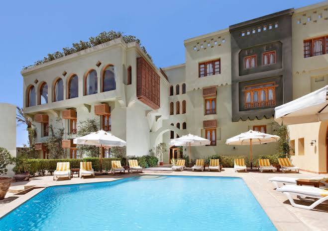 Ali pasha hotel