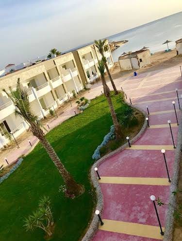 Cecelia Resort Image