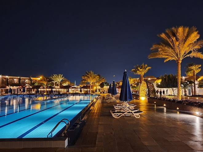 Desert rose resort
