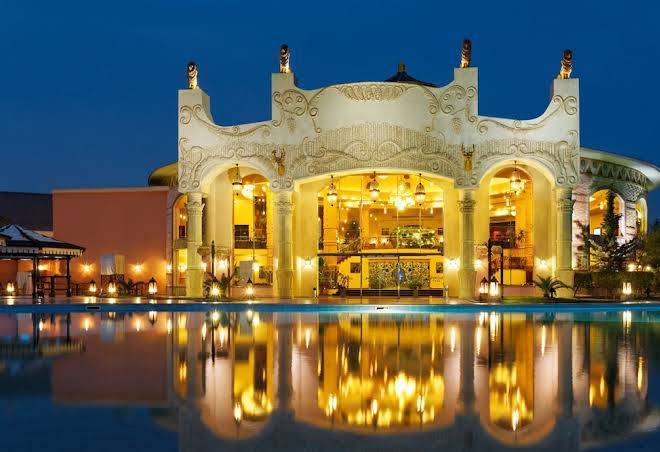 Jungle park resort