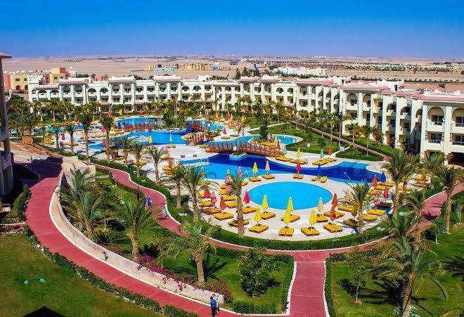Serenity fun city resort