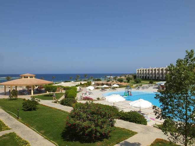 Royal brayka beach resort