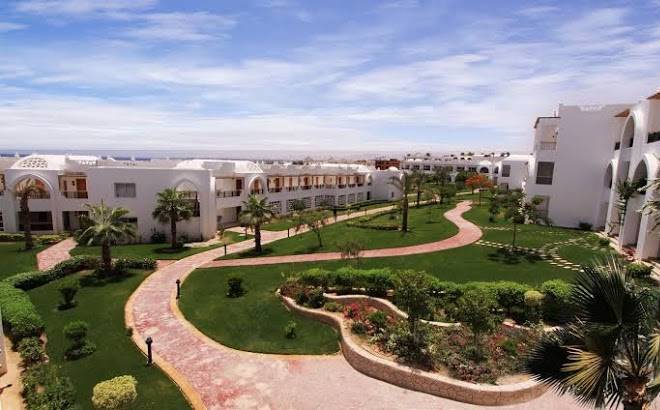 Albatros cyrene grand hotel