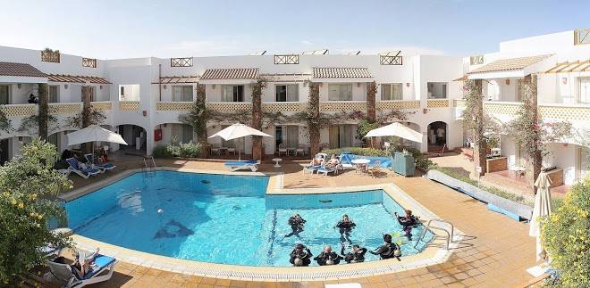 Camel dive club & hotel