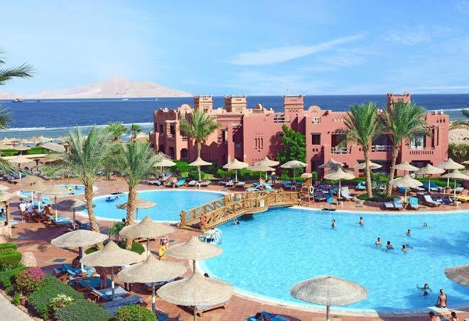 Charmillion sea life resort