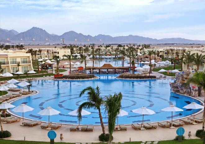 Hilton Sharks Bay Resort Image