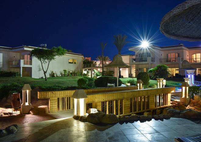 Parrotel beach resort