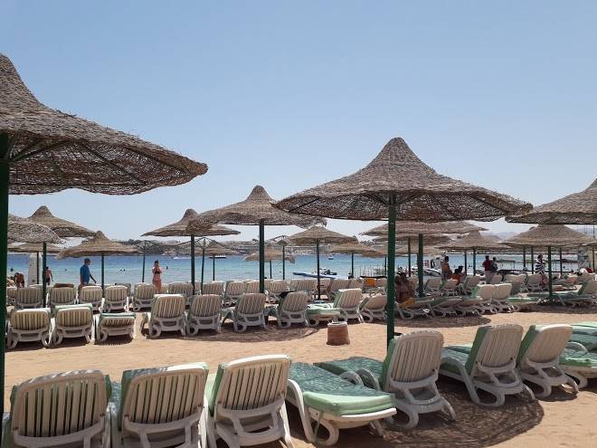 Royal holiday beach resort & casino