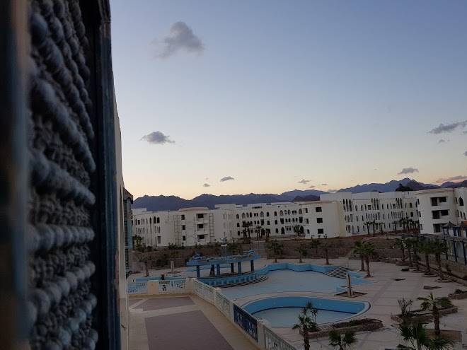 Sun shine hotel