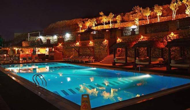 Sokhnah portrait hotel
