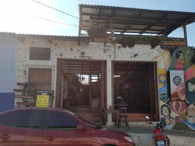 Los portones de ataco y cafe la estancia