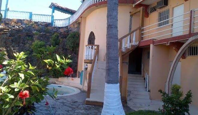 Torola hotel resort