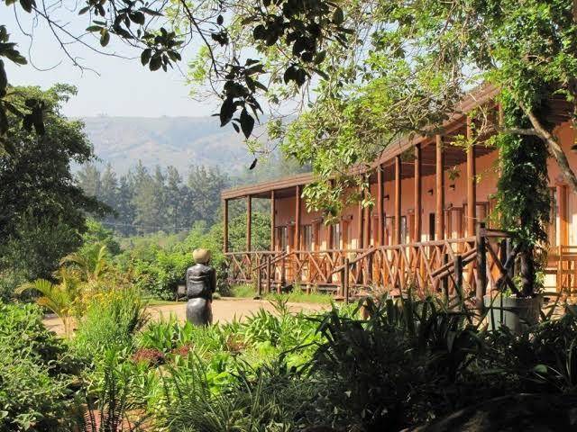 Mvubu falls lodge