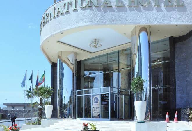 Elilly international hotel