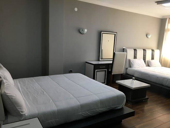 Seven hotel