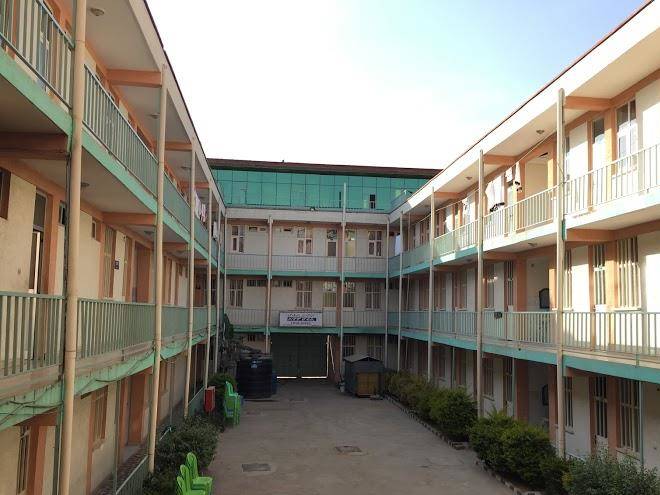 Lwam hotel