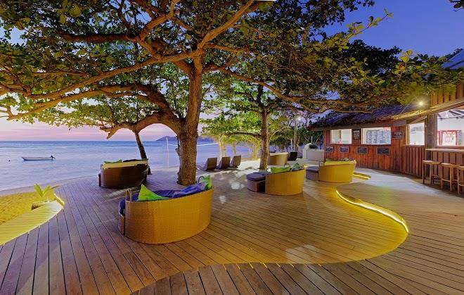 Mantaray Island Resort Image