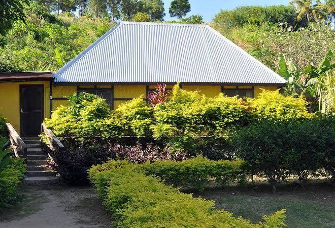 Ratu kini's backpackers and dive resort