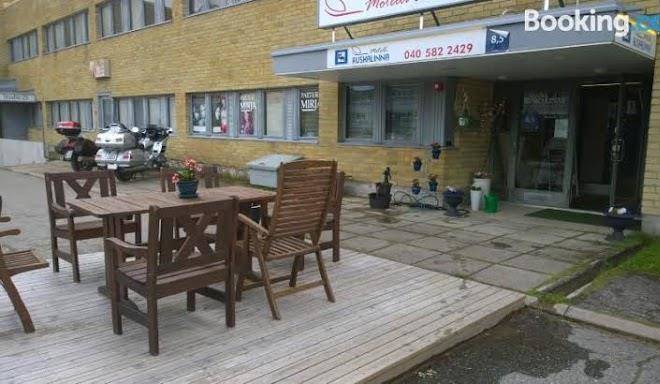 Ruska castle motel ltd