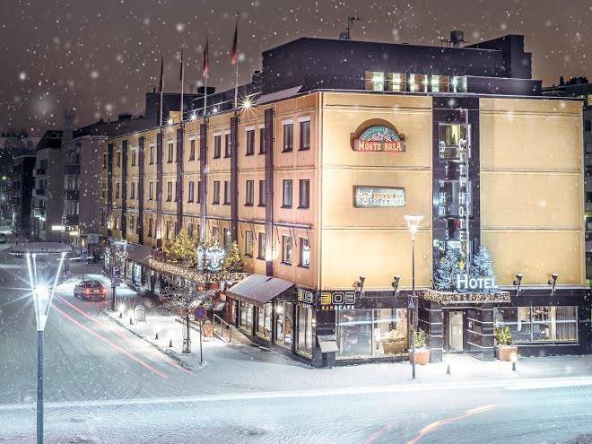 Arctic city hotel