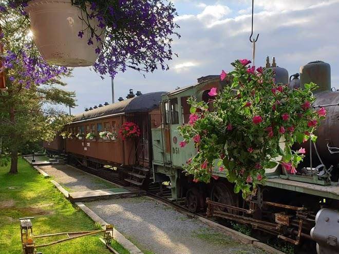 Junamajoitus tuurin asema tuuri train station accommodation
