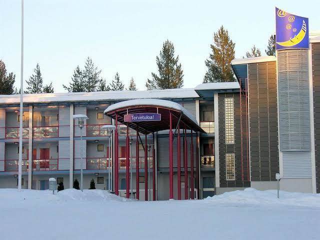Hotel uusikuu