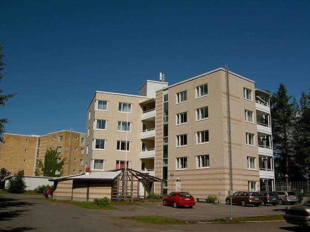 Kesahotelli opera
