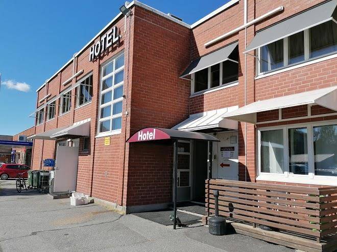 Hotelli & ravintola martinhovi