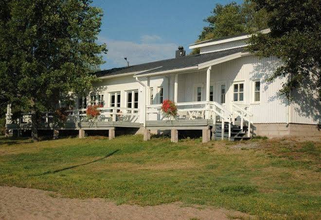 Harjattula manor