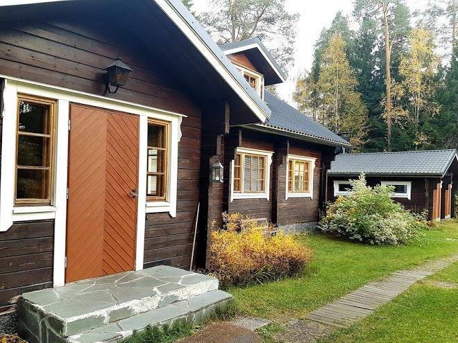 Kultakukkuran huvilat