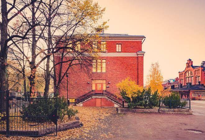 The folks hotel konepaja