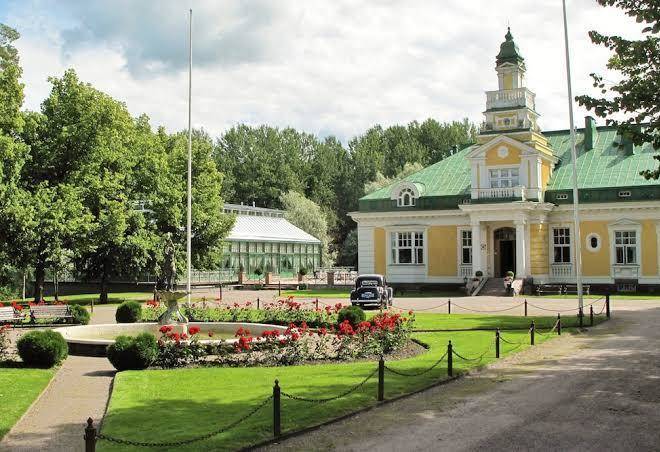 Hirvihaaran manor hotel