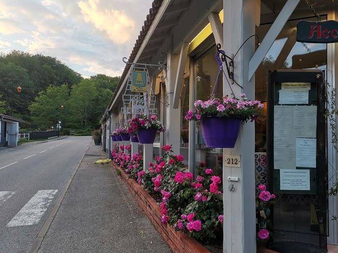 Hotel restaurant chez nous
