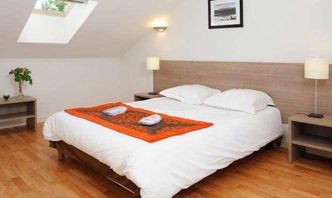 Residhome prevessin moens le carre d'or