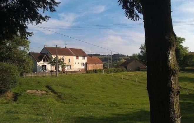 Gite a chatelus au calme dans l'allier