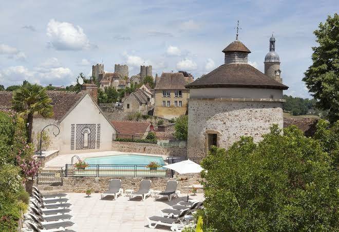 Grand hotel restaurant montespan talleyrand