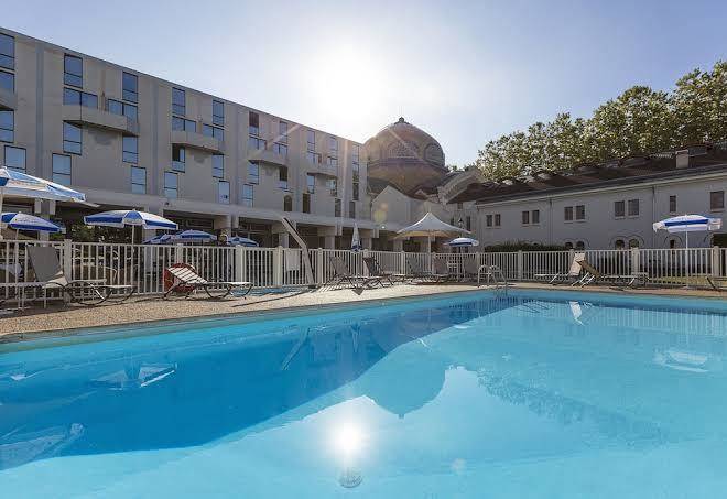 Hotel des thermes les domes