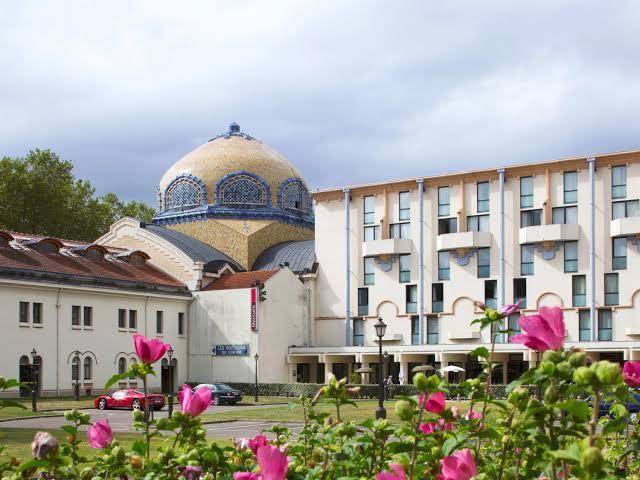 Hotel mercure vichy thermalia