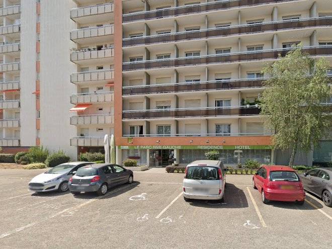Locations le parc rive gauche vichy
