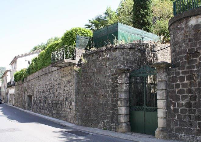 A vendre chambres d'hotes la maison aux escalades