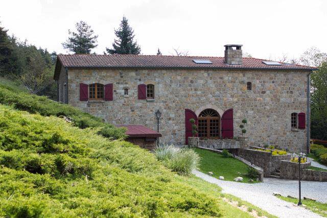 Gite chateau rousset
