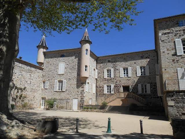 Hotel restaurant la gravenne