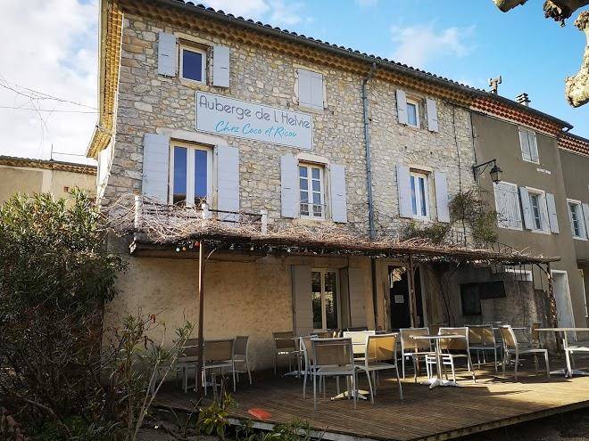 L'auberge de l'helvie chez coco et ricou