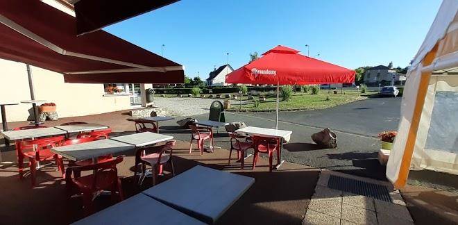 Hotel Restaurant Maxotel A 5 Minutes D'aurillac Image