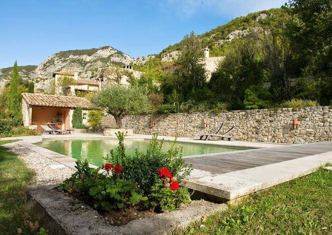 Le domaine du roc chambre dhotes dans la drome