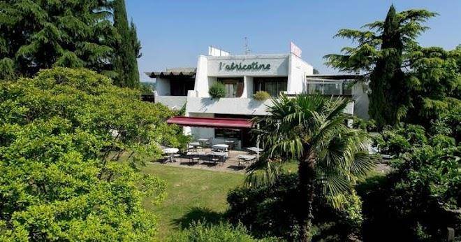 Logis hotel l'abricotine