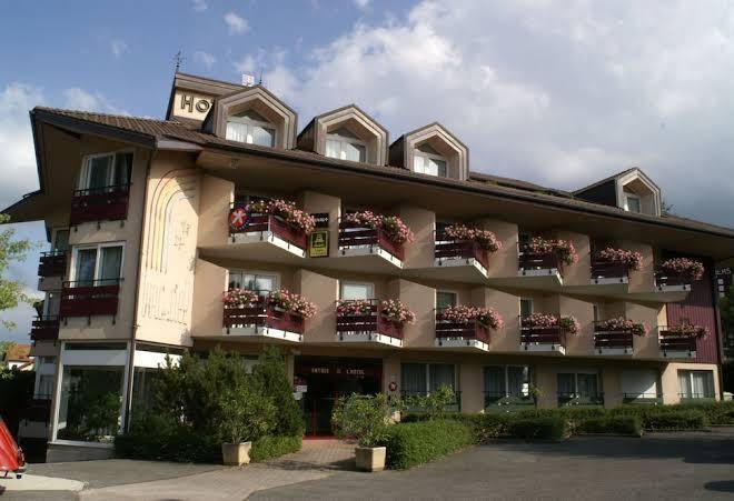 Hotel arc en ciel